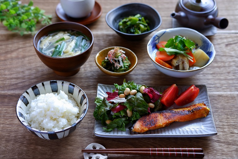 栄養バランスのとれた食生活